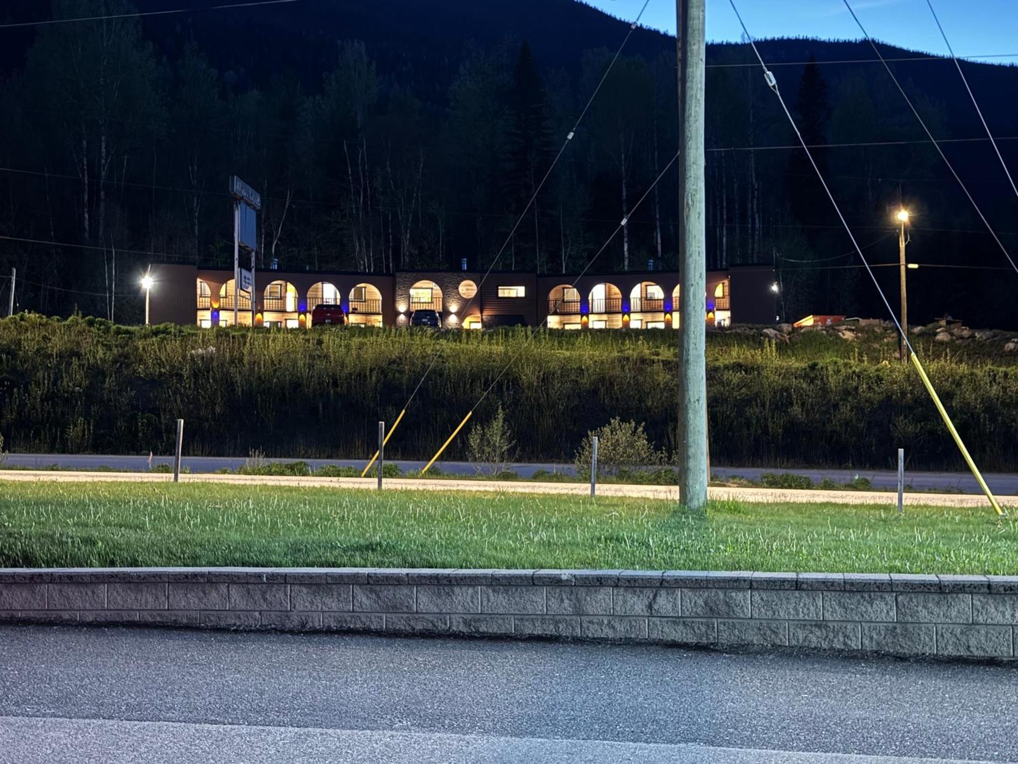 Avola Mountain Lodge Exteriör bild